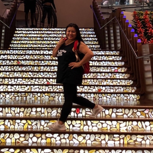 Meet your Posher, Noy - Picture 2 of 4